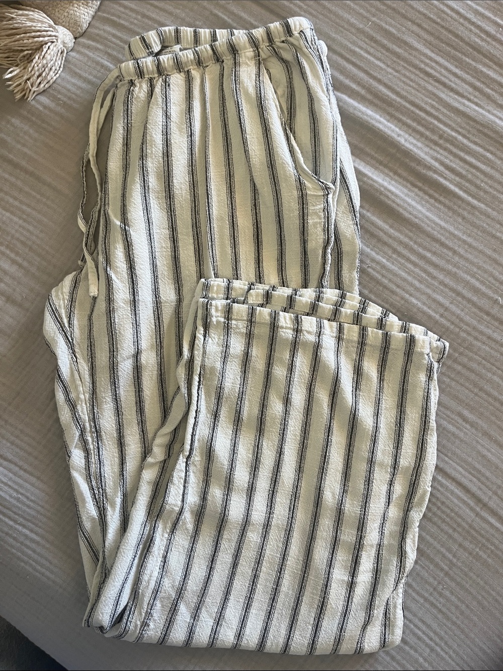 Striped Drawstring Linen Viscose Pants - Cream with Black Stripes